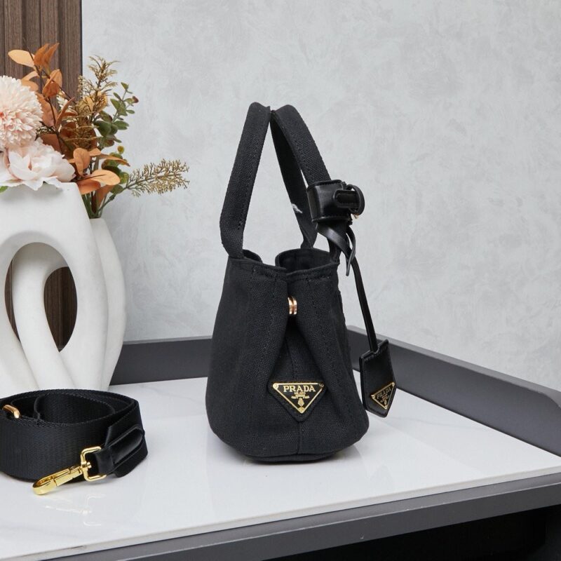 【AT4075】プラダ Prada クラシックトートバッグ｜都市の女性のためのエレガントな尊厳 | Prada Italy