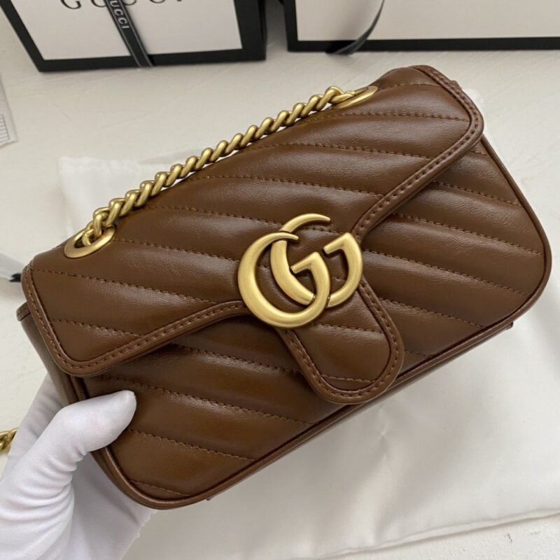 【AT4110】グッチ(Gucci)GG Marmontシリーズストライプステッチショルダーバッグ：エレガントな牛革小さなバッグ | Gucci