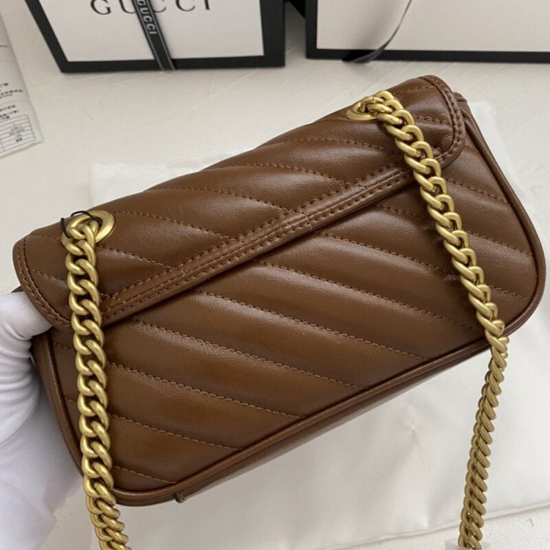 【AT4110】グッチ(Gucci)GG Marmontシリーズストライプステッチショルダーバッグ：エレガントな牛革小さなバッグ | Gucci