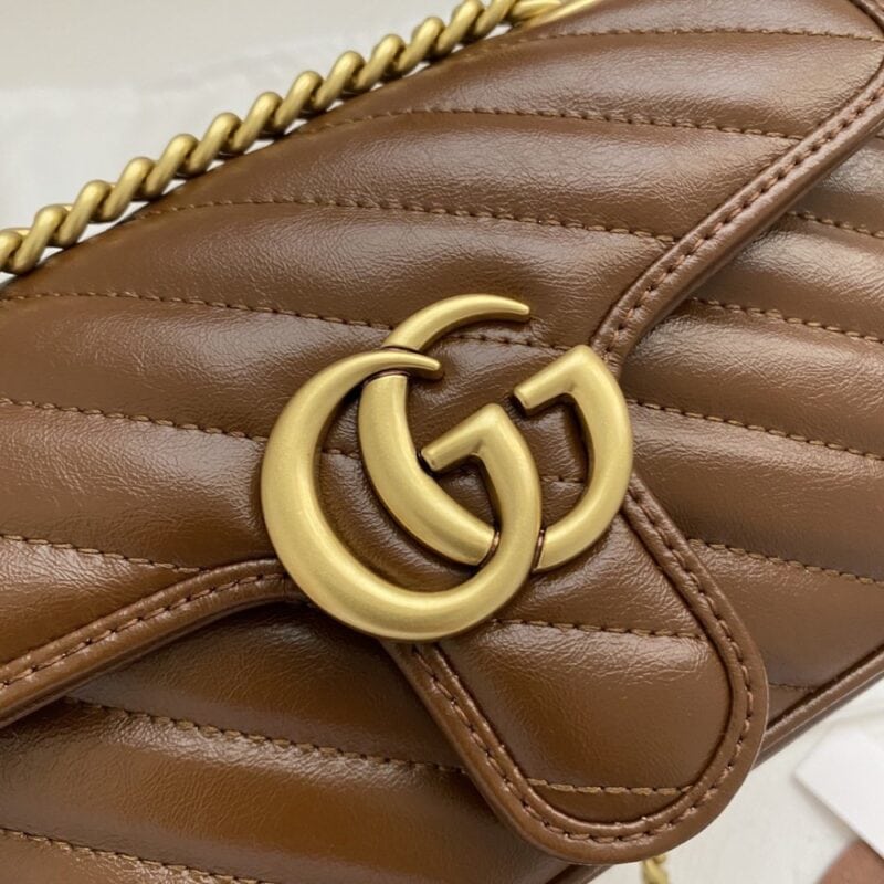 【AT4110】グッチ(Gucci)GG Marmontシリーズストライプステッチショルダーバッグ：エレガントな牛革小さなバッグ | Gucci
