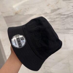 【AT4154】🖤 YSL × New Era コラボ黒色バケットハット Saint Laurent × New Era 9FIFTY スナップバックバケットハット YSL