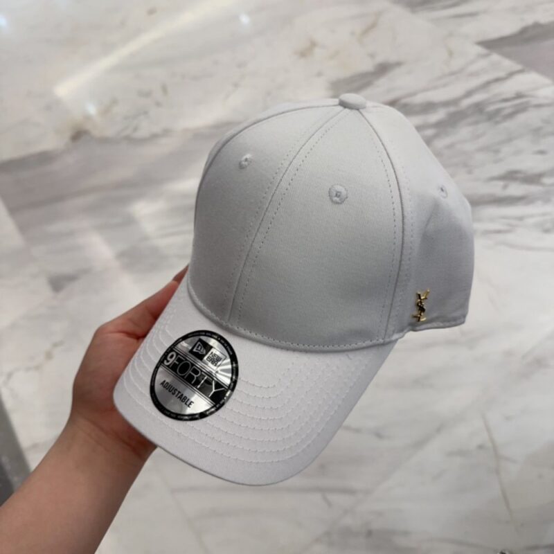【AT4155】🧢 サンローラン × ニューエラ コラボレーションモデル 純白9FORTYベースボールキャップ YSL