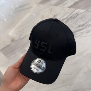【AT4160】🖤 サンローラン x ニューエラ® YSL立体刺繍ベースボールキャップ トレンドのブラックカラー | ユニセックス | サイズ調整可能 🧢 YSL
