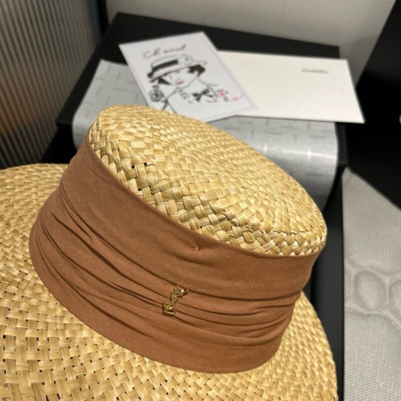 【AT4170】🌾 サンローラン パリ限定草編み帽子🧢エレガントでレトロなデザイン YSL