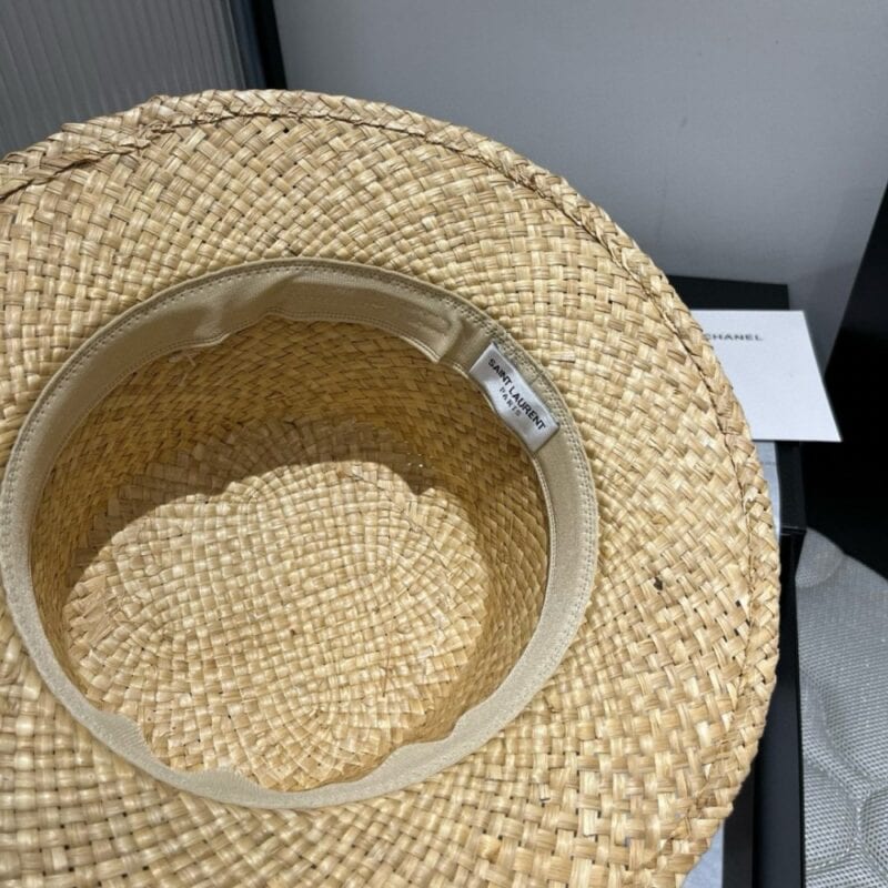 【AT4170】🌾 サンローラン パリ限定草編み帽子🧢エレガントでレトロなデザイン YSL