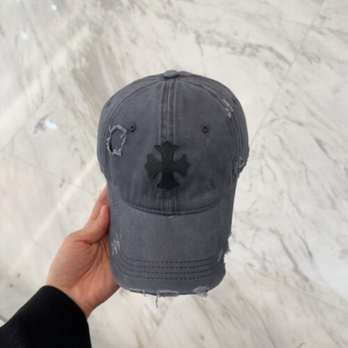【AT5891】Chrome Hearts(クロムハーツ)バッジ付き古びた野球帽 - ストリートチャームを演出 | Chrome Hearts