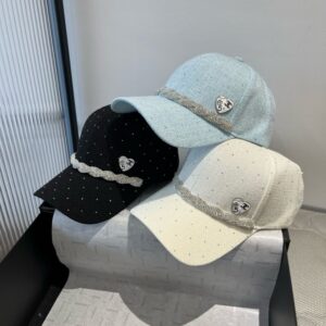 【AT5892】シャネルのエレガントなダックビルキャップ - 贅沢なファッションアート | Chanel