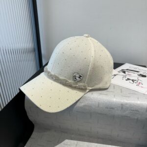 【AT5892】シャネルのエレガントなダックビルキャップ - 贅沢なファッションアート | Chanel