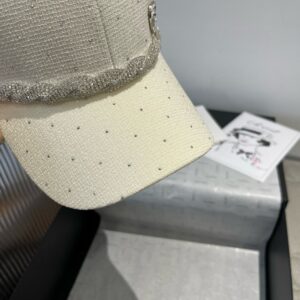 【AT5892】シャネルのエレガントなダックビルキャップ - 贅沢なファッションアート | Chanel