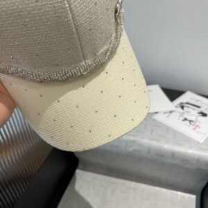 【AT5892】シャネルのエレガントなダックビルキャップ - 贅沢なファッションアート | Chanel