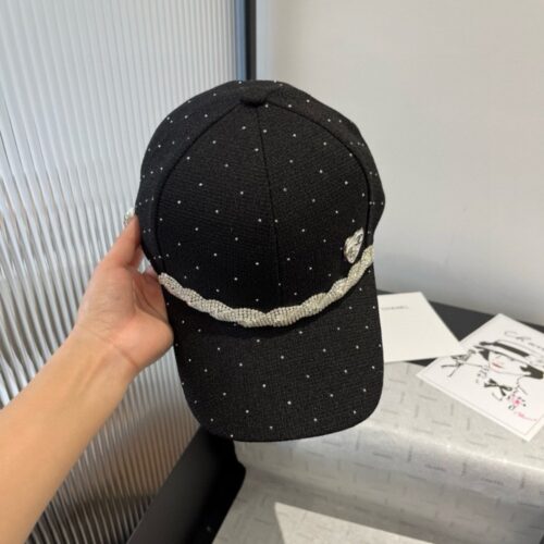 【AT5893】シャネルキャップ - エレガントな水晶ビーズチェーン付き帽子 | Chanel Paris