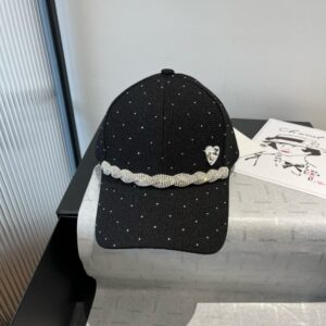 【AT5893】シャネルキャップ - エレガントな水晶ビーズチェーン付き帽子 | Chanel Paris