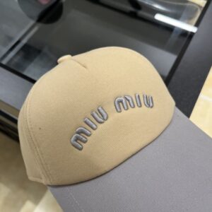 【AT5897】Miu Miu ミュウミュウ グレーと杏色の羊毛混紡キャップ | Miu Miu