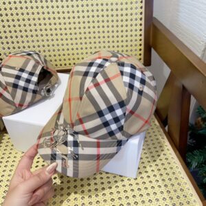 【AT5898】チェック柄調節可能な野球帽 - 都会のエレガントなファッションアイテム | Burberry London