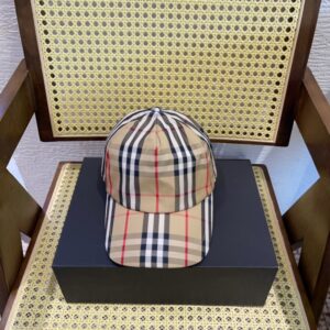 【AT5903】バーバリーのクラシックチェック柄ベースボールキャップ - 高品質素材、快適なフィット感 | Burberry London