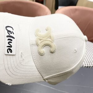 【AT5905】シンプルでエレガントなCelineベースボールキャップ - 高級感と快適さを兼ね備えた大人の大人のストリートファッション | Celine