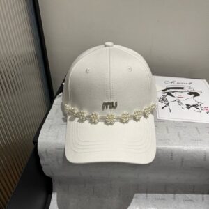 【AT5909】Miu Miu パール装飾バケットハット、都会の高級感を演出 | Miu Miu