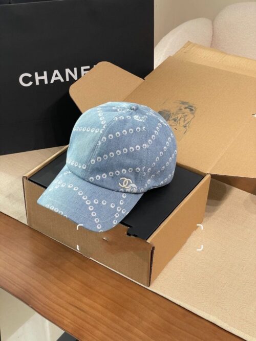 【AT5912】シャネル デニムキャップ - エレガントでおしゃれなデザイン | Chanel