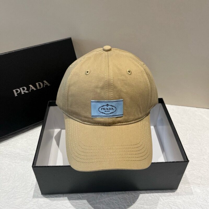 【AT5913】プラダ（Prada）2025 男女兼用アプリコットカラーのストリートファッション鴨舌帽 | Prada Milano