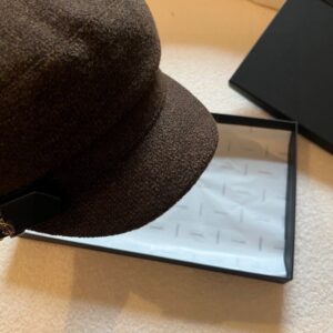 【AT5923】YSLイヴ・サンローラン秋冬ウール軍帽 - 優雅さと快適さが融合したトレンドアイテム | YSL