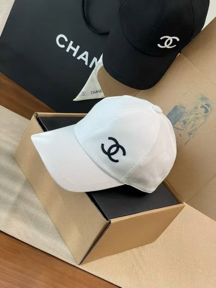 【AT5930】シャネルのクラシックベースボールキャップ - 高級ファッションブランドのエレガントなアクセサリー | Chanel Paris