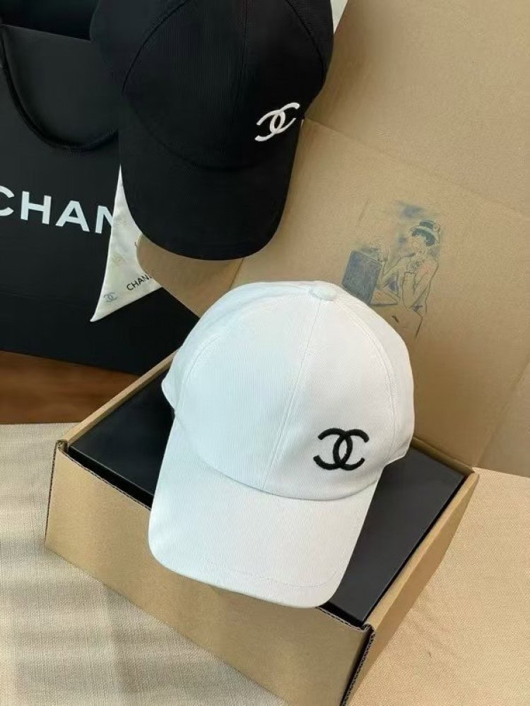 【AT5930】シャネルのクラシックベースボールキャップ - 高級ファッションブランドのエレガントなアクセサリー | Chanel Paris