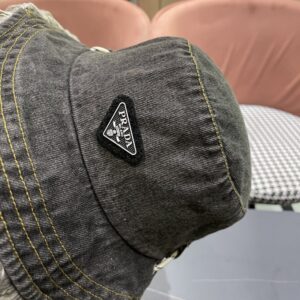 【AT5943】Pradaデニムフィッシャーマンハット-ストリートファッションとイタリアンラグジュアリー | Prada Milano