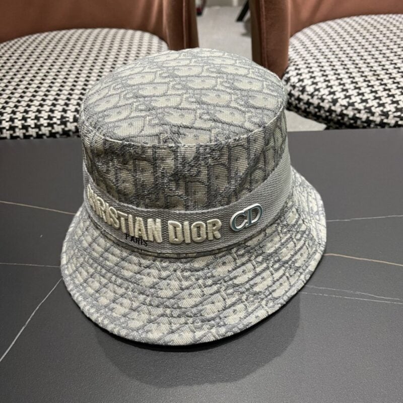 【AT5945】ディオール（Dior）の花柄フィッシャーハット - 繊細な灰白色のトーンで優雅な質感 | Christian Dior