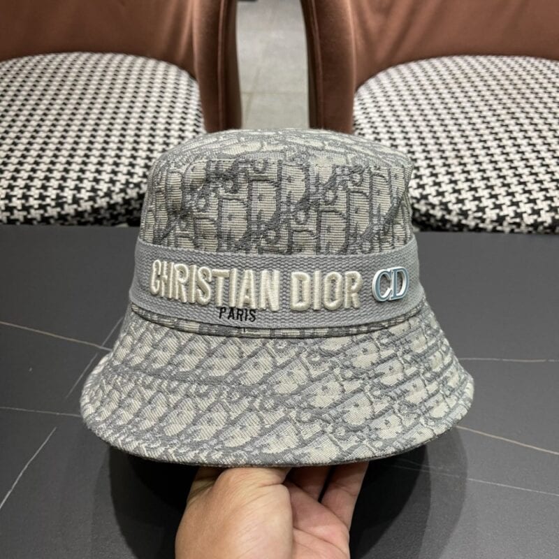 【AT5945】ディオール（Dior）の花柄フィッシャーハット - 繊細な灰白色のトーンで優雅な質感 | Christian Dior