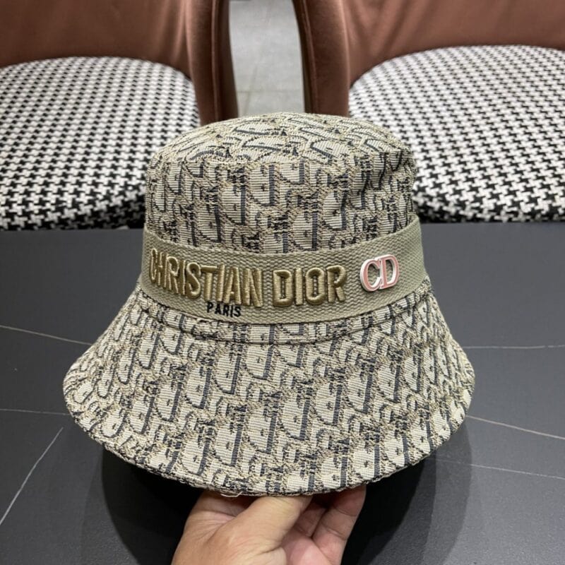 【AT5947】Dior クラシックジャガード編み釣り帽 - 贅沢でエレガントなファッションアイテム | Dior