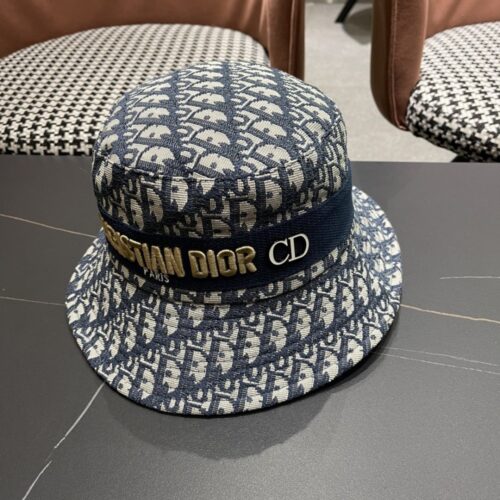 【AT5948】クリスチャンディオールのエレガントな刺繍入りフィッシャーマンハット | Christian Dior