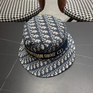 【AT5948】クリスチャンディオールのエレガントな刺繍入りフィッシャーマンハット | Christian Dior