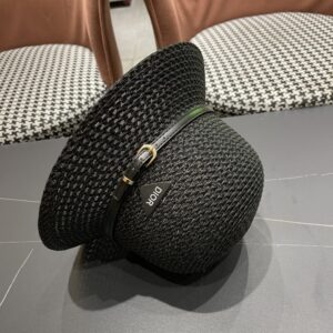 【AT5951】ディオール(Dior) クラシックな編み帽子 - フレンチエレガンスとファッション性を兼ね備えた夏のスタイル | Christian Dior