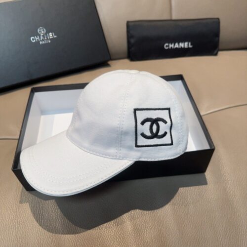 【AT5977】シャネルCCロゴ付きベースボールキャップ - エレガントなトレンドアクセサリー | Chanel Paris