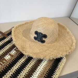 【AT5979】セリーヌ ラフィアハット - 天然素材で高級感と快適さを兼ね備えた夏の帽子 | Céline