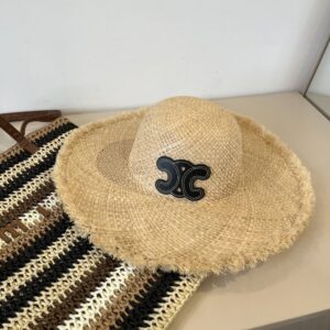 【AT5979】セリーヌ ラフィアハット - 天然素材で高級感と快適さを兼ね備えた夏の帽子 | Céline