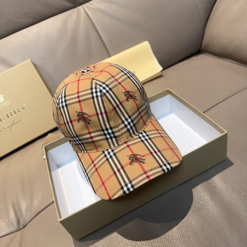 【AT5990】バーバリーのクラシックなチェック柄ベースボールキャップ | Burberry