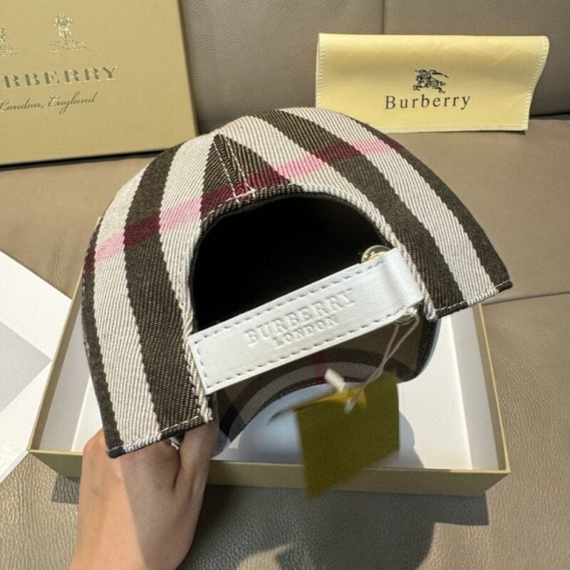 【AT6004】バーバリークラシックチェック柄キャップ | Burberry London