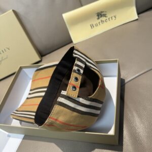 【AT6005】バーバリークラシックチェック柄キャップ | シグニチャーTBロゴ刺繍 | Burberry London