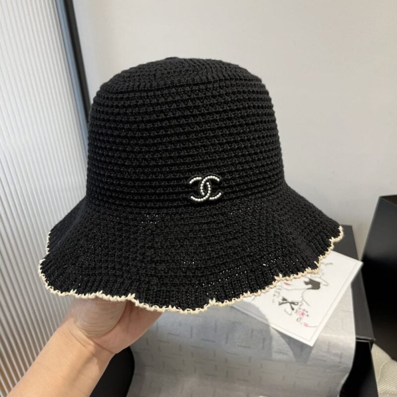 【AT6018】シャネル風 ハンドメイド フィッシャーマンハット ダブルCロゴ フレンチエレガンス 黒アイボリー 帽子 | Chanel Paris