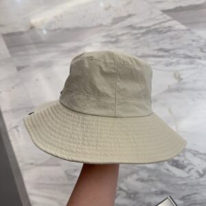 【AT6025】シャネルのクリーム色フィッシャーマンハット🎩女性用ファッションアクセサリー | Chanel Paris