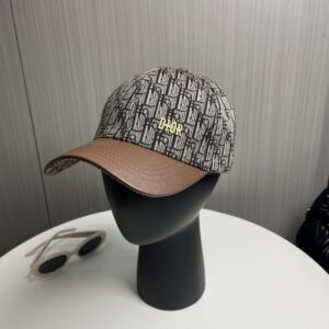 【AT6032】ディオール（Dior）の幾何学模様キャップ - 高級な麻混紡素材、都市ファッションにエレガントなアプローチを提供 | Dior Paris