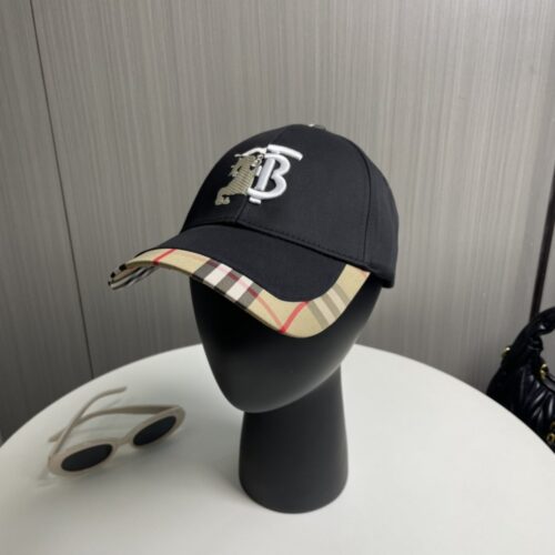 【AT6034】Burberry（バーバリー）クラシックブラックベースボールキャップ | Burberry London