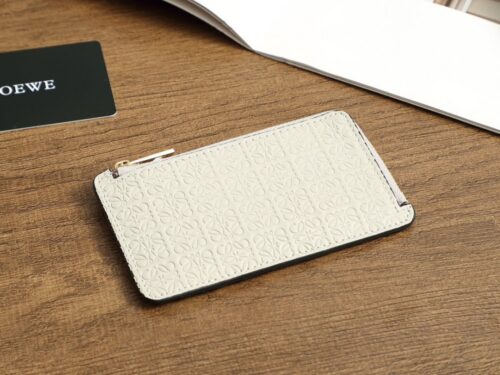 【AT6073】Loewe ロエベ型押しレザーカードケース | Loewe