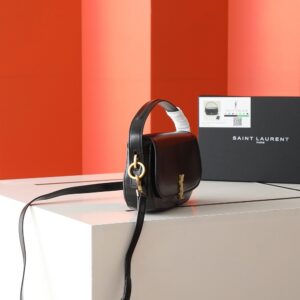 【AT6103】サンローランVoltaireリュック - 都市女性のためのハイエンドなファッションアクセサリー | Saint Laurent Paris