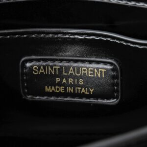【AT6103】サンローランVoltaireリュック - 都市女性のためのハイエンドなファッションアクセサリー | Saint Laurent Paris