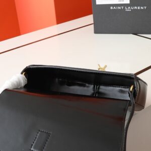 【AT6108】サンローラン（Saint Laurent）ヴォルテールミニクラッチバッグ - エレガントな高級レザーバッグ | YSL