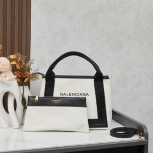 【AT6143】Balenciagaバレンシアガ Cabasトートバッグ - 都会の女性のための贅沢な携帯アート品 | Balenciaga
