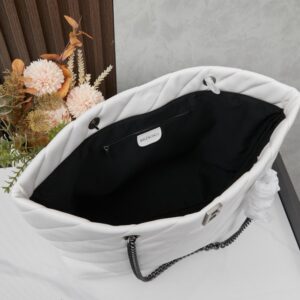【AT6151】パリジャンハウスの高級ステッチ付きトートバッグ | Balenciaga