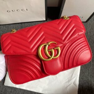 【AT6152】Gucci グッチ Marmontシリーズ 赤色レザーショルダーバッグ 31cm 大容量 エレガントなデザイン | Gucci Firenze